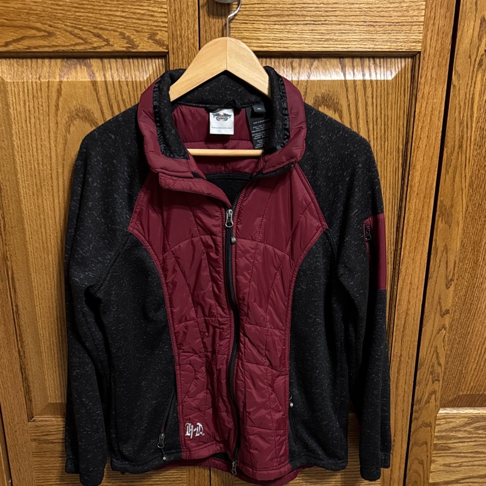 Women’s Harley Davidson burgundy jacket size XL
